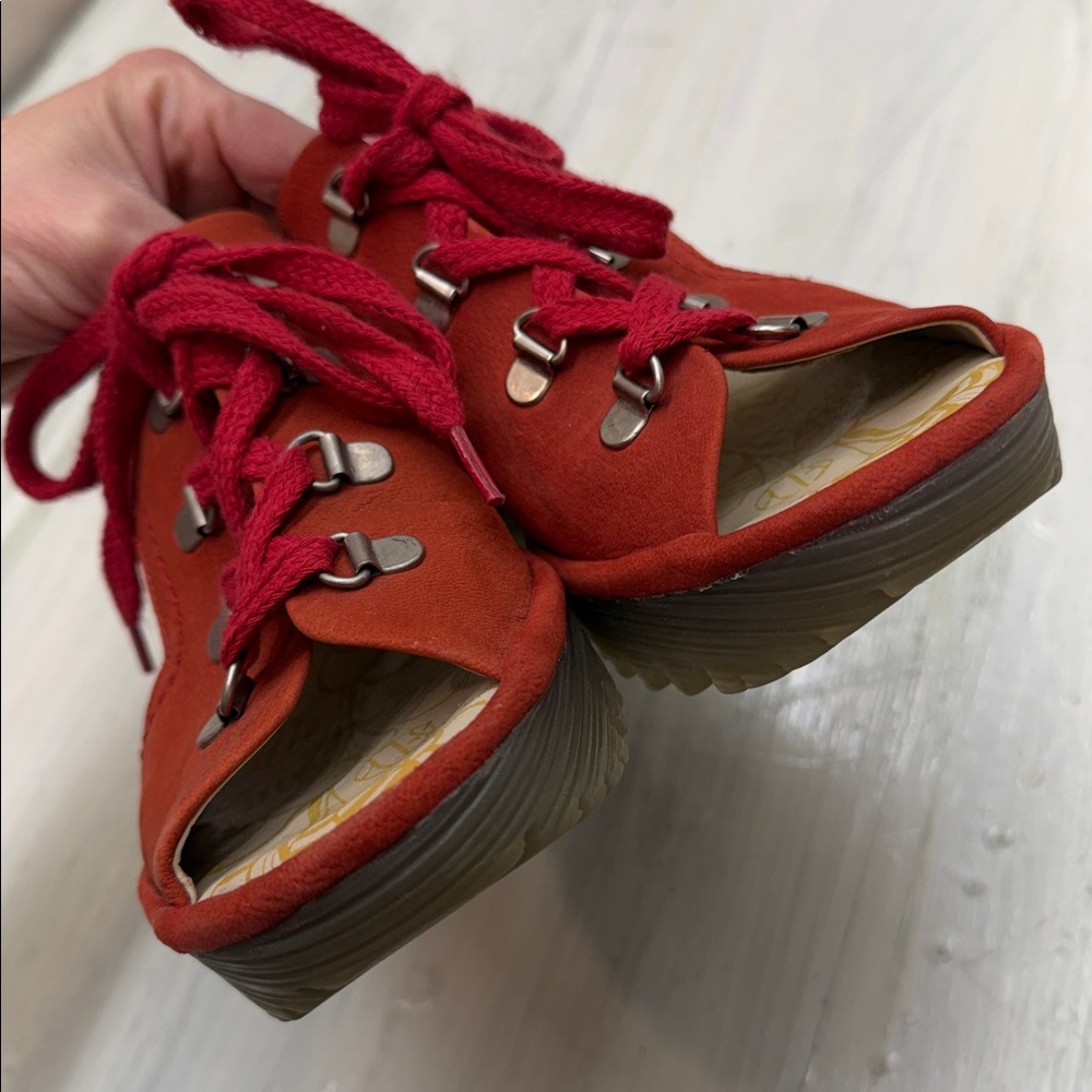 FLY London Ylfa Scarlet Red Leather Lace-Up Wedge Sandals Sz 39 - Picture 9 of 16
